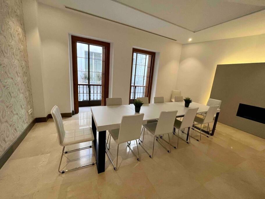 Fdez Amazing House By Cathedral And Giralda With Private Pool Villa Sevilla Kültér fotó